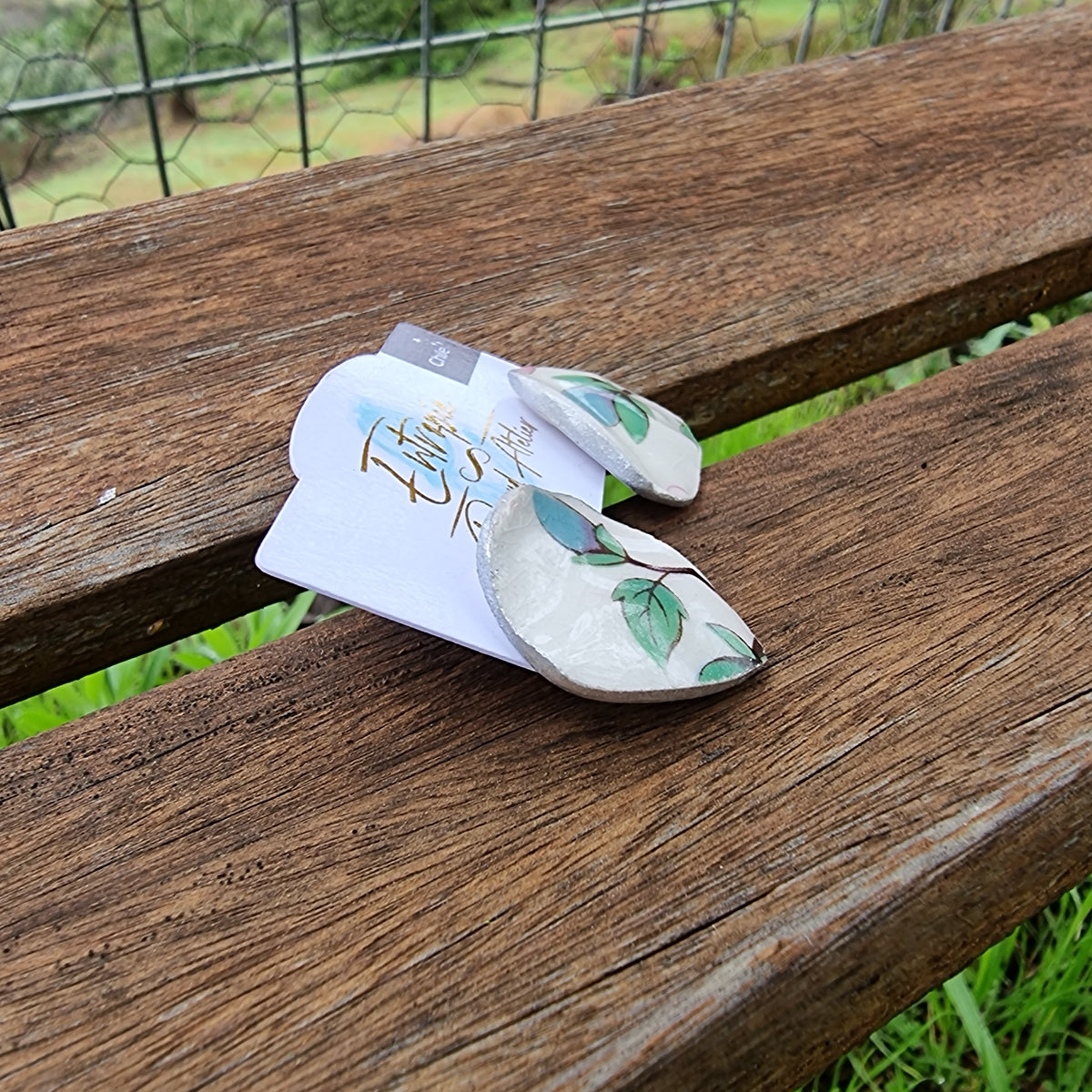 Aros stud, cerámica diseño asimétrico