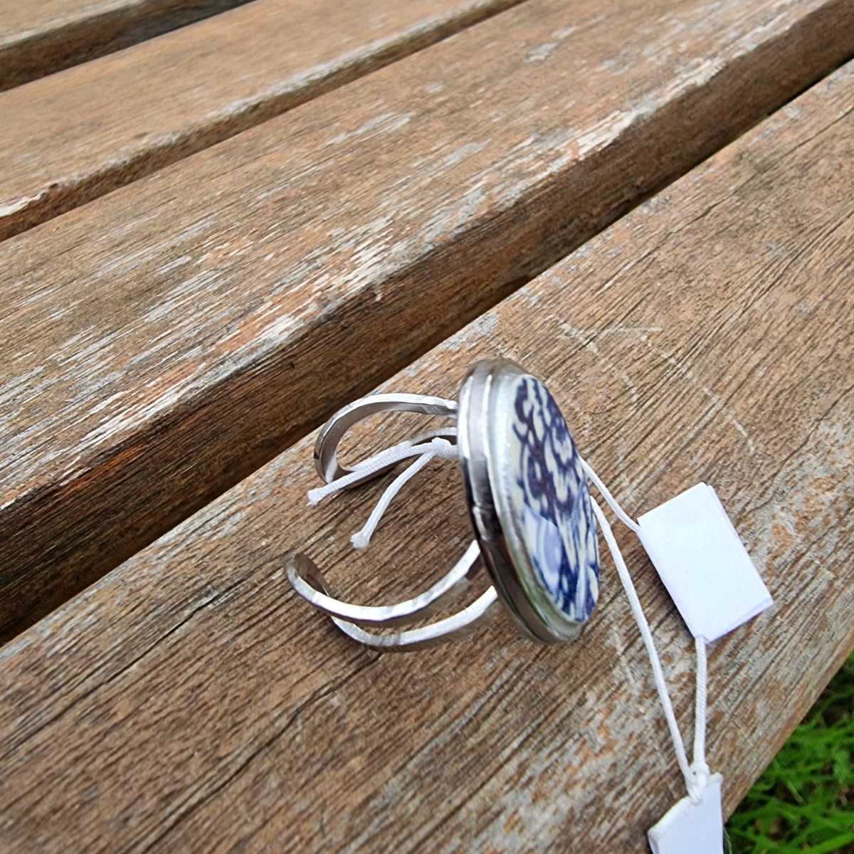 Anillo ovalado, cerámica chilena