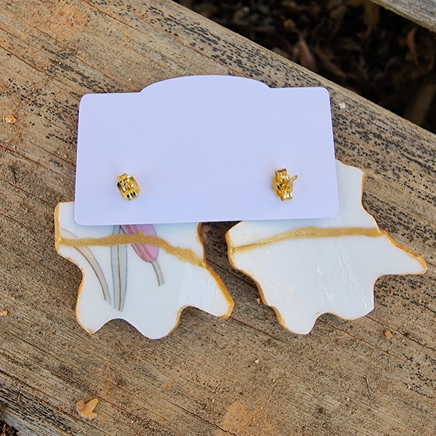 Aros stud, porcelana floral-kintsugi