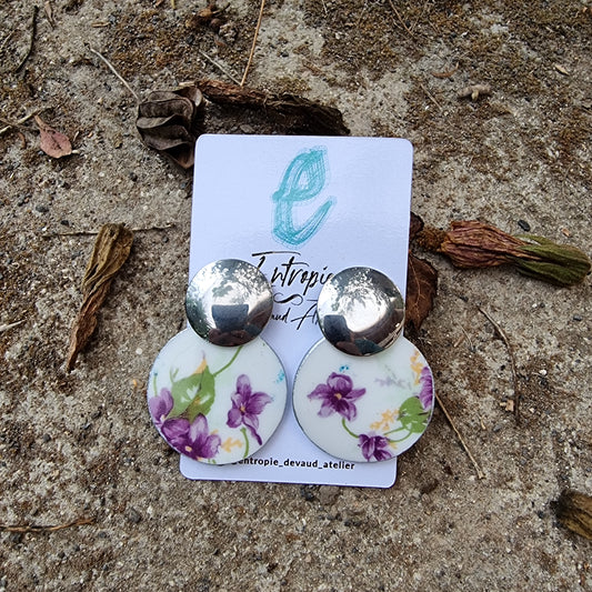 Aros porcelana inglesa, redondos, con diseño de violetas