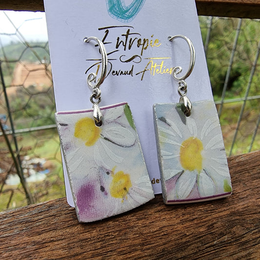 Aros de cerámica, decorados con margaritas